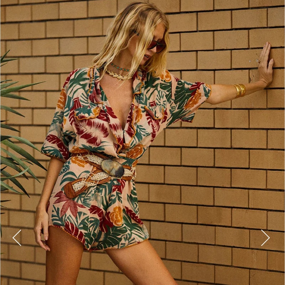 BNWT Chasing Unicorns I Can’t Explain Cotton Gauze Romper Sz Small 🦄